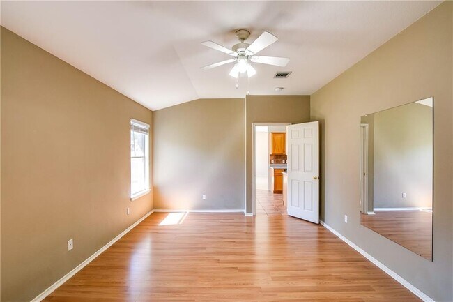 Building Photo - 4003 Mayfield Cave Trail