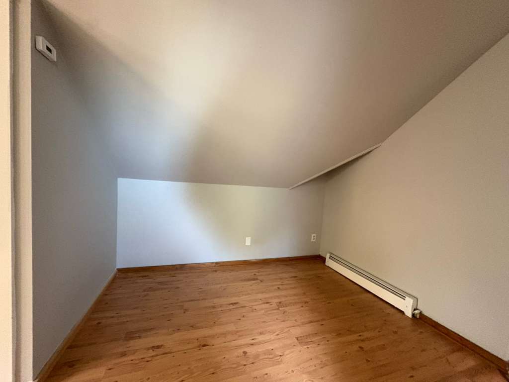 Building Photo - 517 Quinnipiac Ave