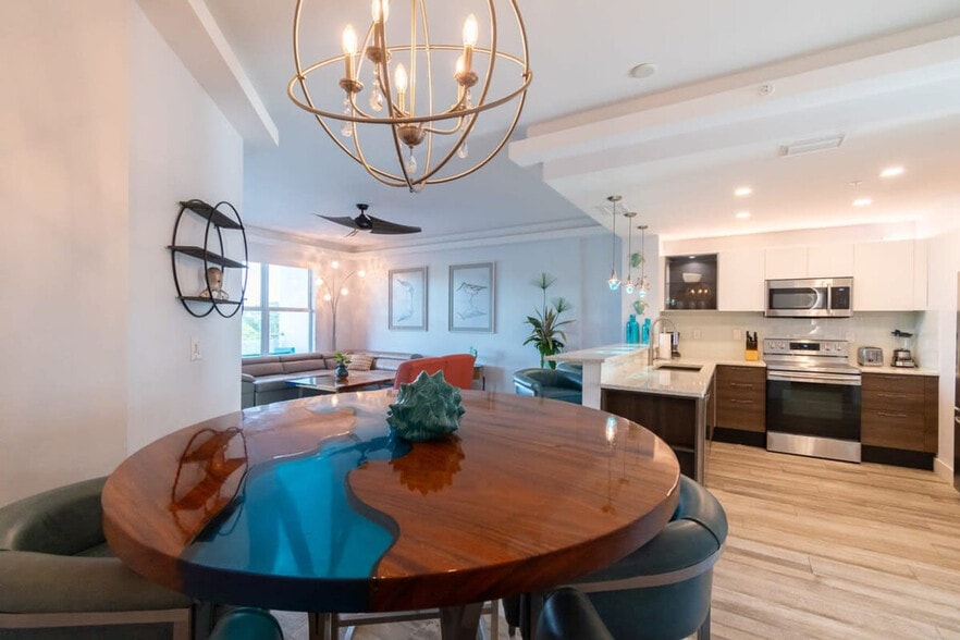 Building Photo - 202 Ivory Coral Ln