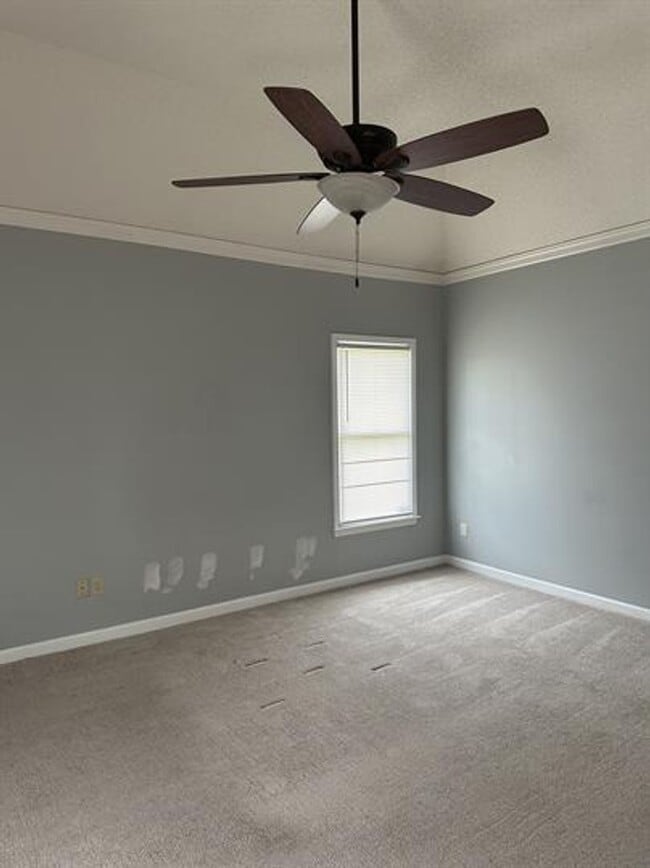 Building Photo - Charming 3-Bedroom Home in Cordova-Comfort...