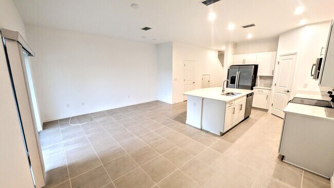 Building Photo - Annual UNfurnished 3/ 2 1/2 townhome in great location near I-75 at Skye Ranch