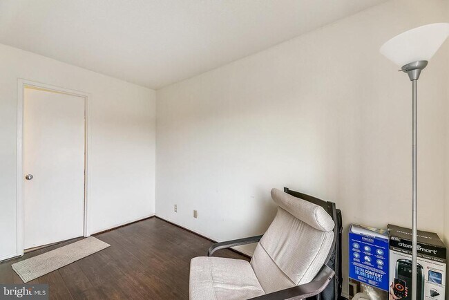 Building Photo - 8370 Greensboro Dr