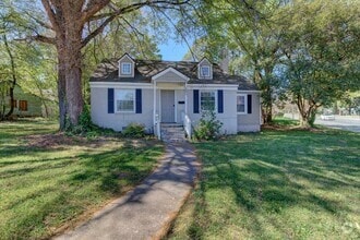 Building Photo - 2600 Revolution Pk Dr