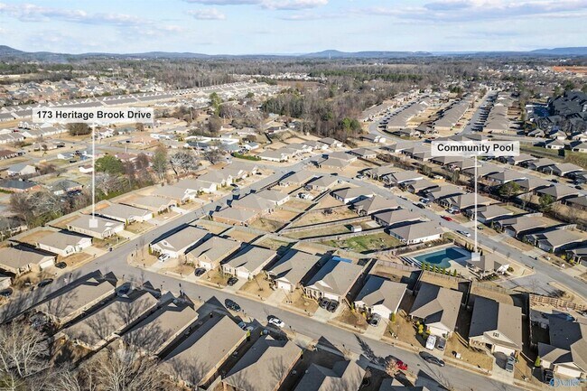 Building Photo - 173 Heritage Brook Dr