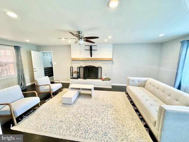 Building Photo - 11919 Autumnwood Ln