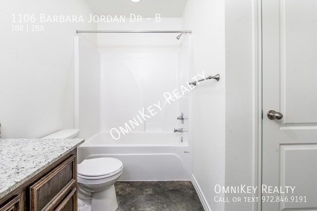 Building Photo - 1106 Barbara Jordan St