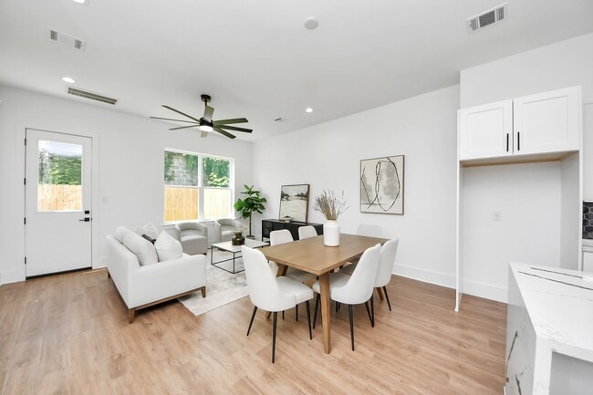 Building Photo - 5029 Broom St