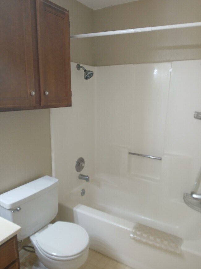 Building Photo - 5101 Middlecoff Cir