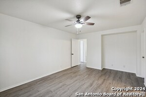 Building Photo - 111 Arrow Oaks