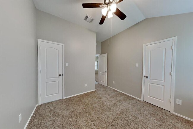 Building Photo - 9639 Elizabeths Glen Ln