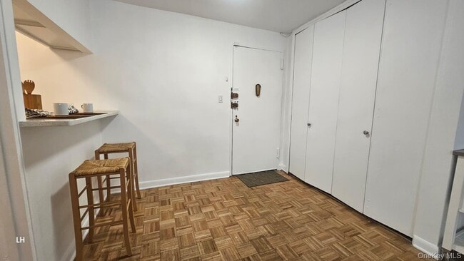 Building Photo - 35-20 Leverich St