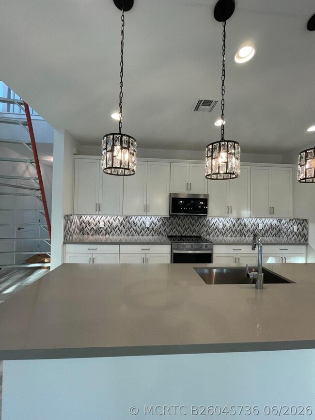 Building Photo - 4415 Arcturus Ln