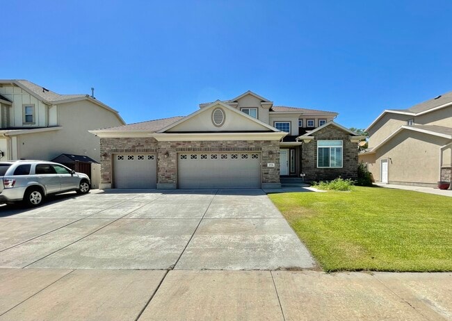 Primary Photo - 2936 Sefton Dr