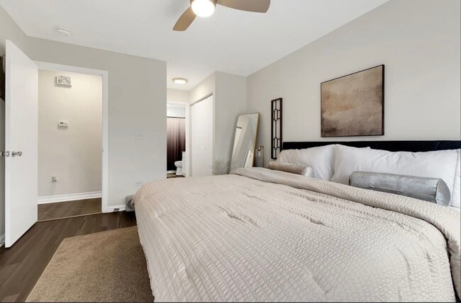 Building Photo - 379 Sandhurst Cir