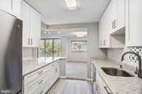 Building Photo - 1225 Martha Custis Dr