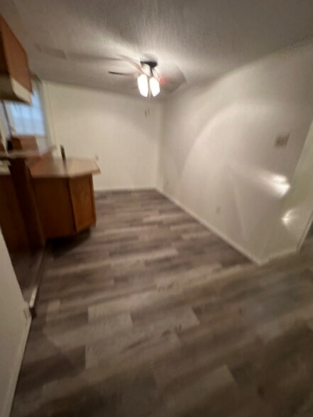 Building Photo - 1608 E Jasper St