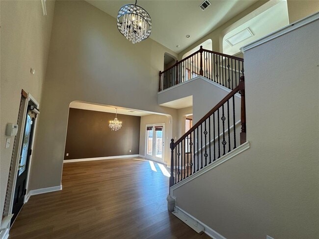 Building Photo - 500 Springbrook Rd