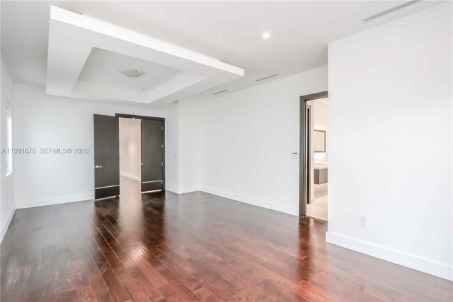 Building Photo - 8250 NW 33rd Terrace