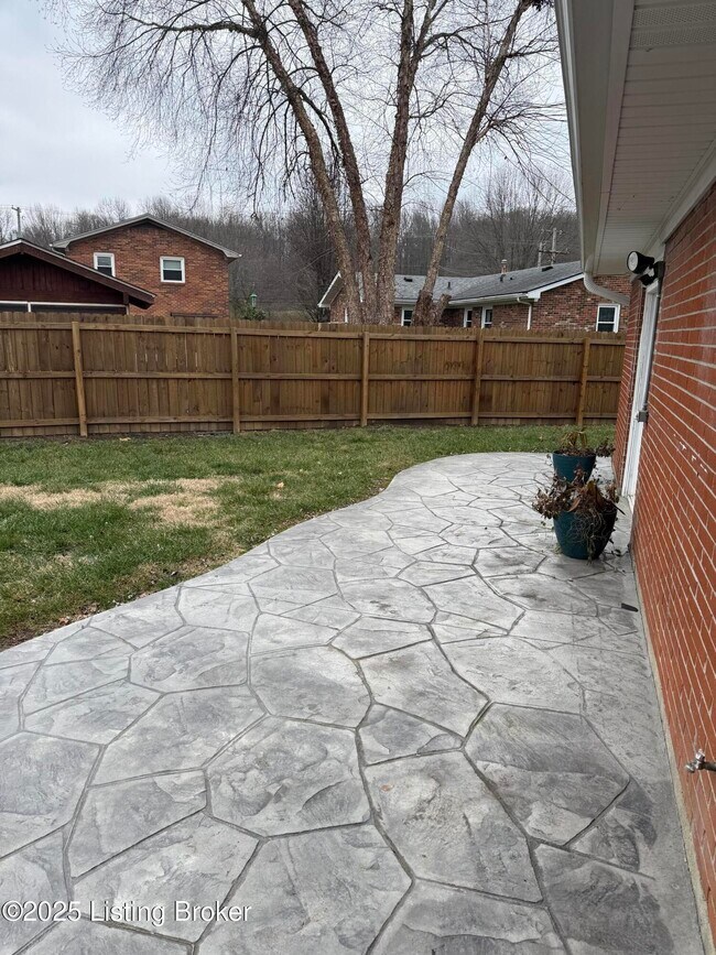 Building Photo - 3503 Dorset Rd