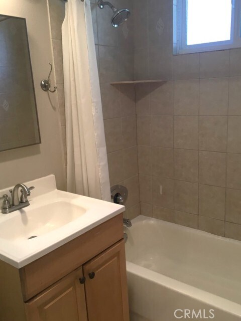 Building Photo - 16681 Lucia Ln