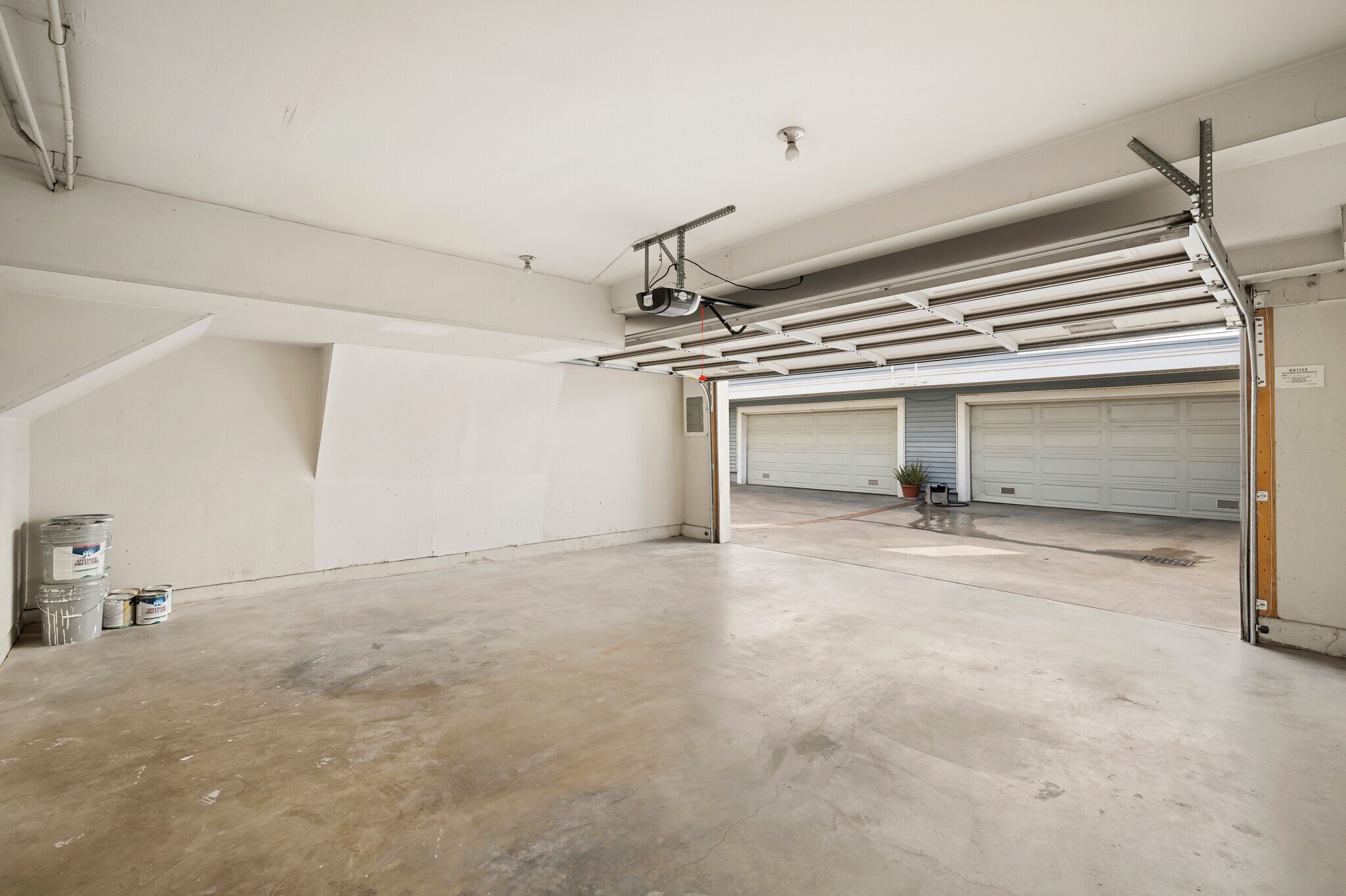 Building Photo - 1030 Ruberta Ave