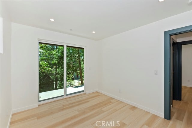 Building Photo - 441 Oriole Dr