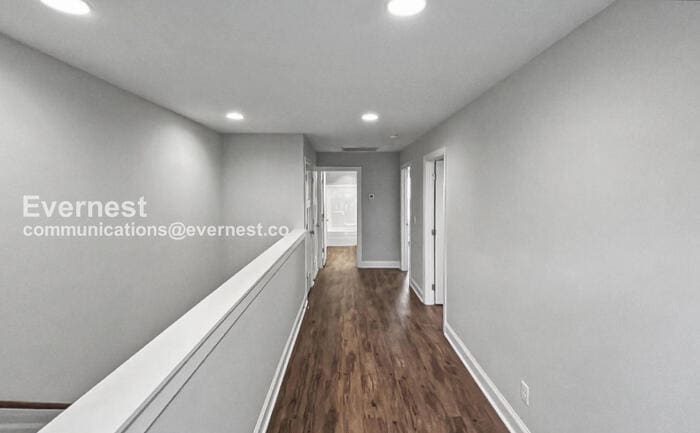 Building Photo - 1606 McBrien Rd