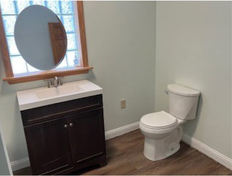 Building Photo - 4454 Floyd Dr