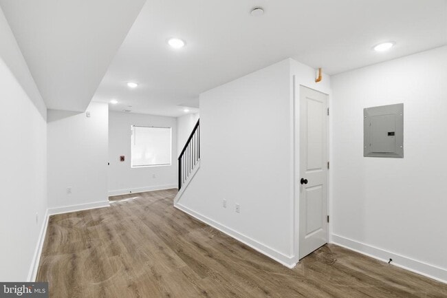 Building Photo - 2146 N Franklin St