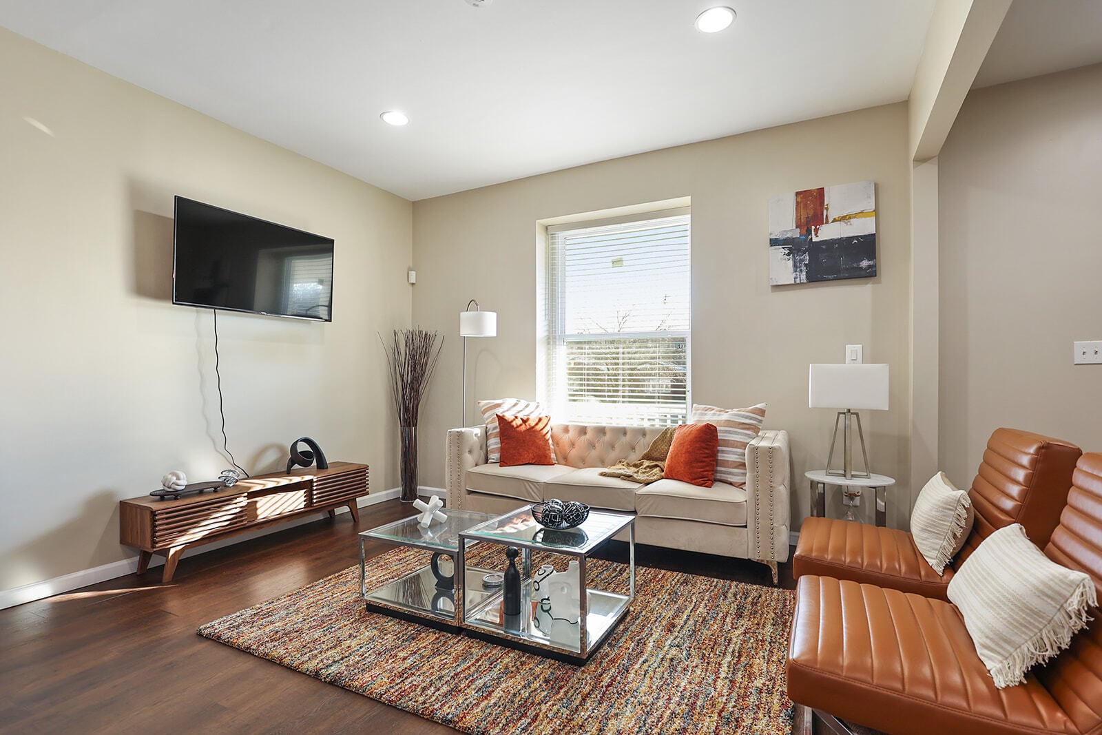 Building Photo - 5641 Cates Ave