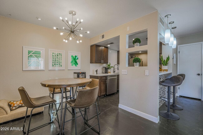 Building Photo - 4240 N 81st St