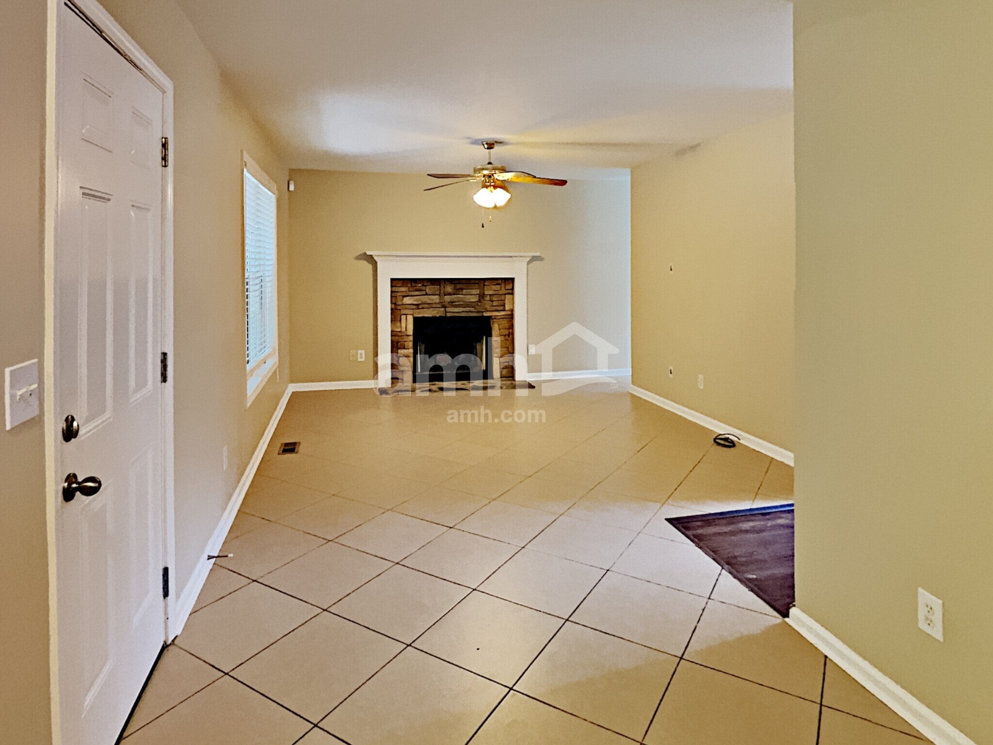 Building Photo - 710 Ridgewood Way