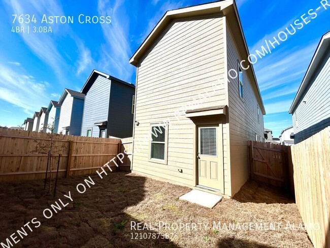 Building Photo - AVAILABLE NOW! Two-Story 4 Bedroom / 2.5 B...