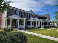 Building Photo - 3905 Harkers Way