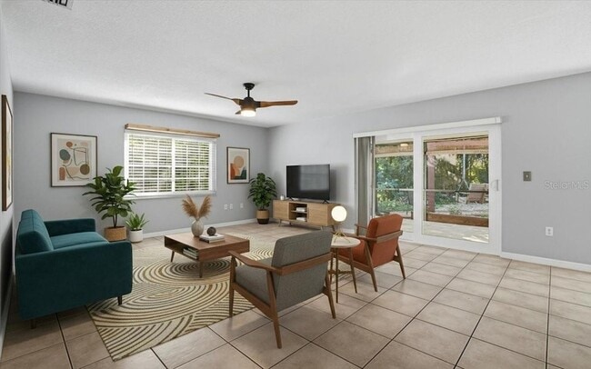 Building Photo - 6808 Friendship Dr