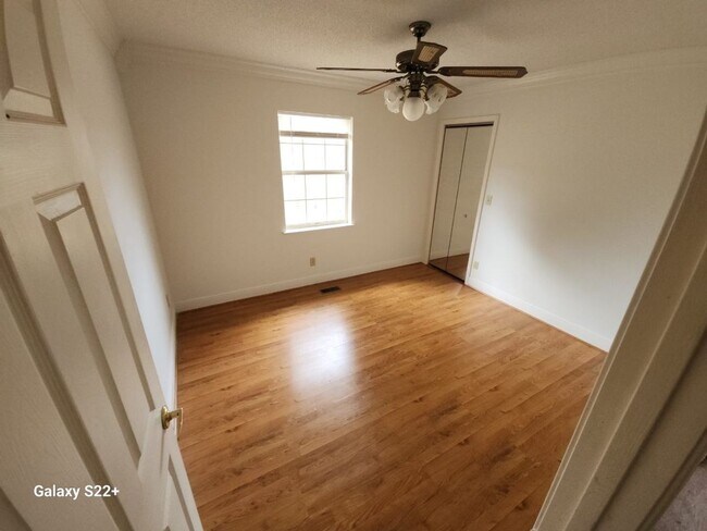 Building Photo - 971 Manningham Rd