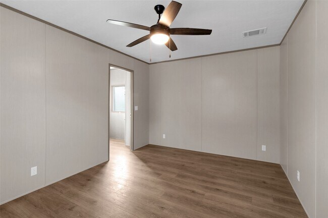 Building Photo - 1300 Campbell Acres Rd