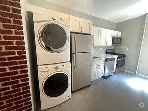 Building Photo - 2 bedroom in BRONX NY 10468