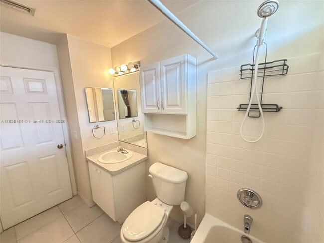 Building Photo - 5338 NW South Crisona Cir