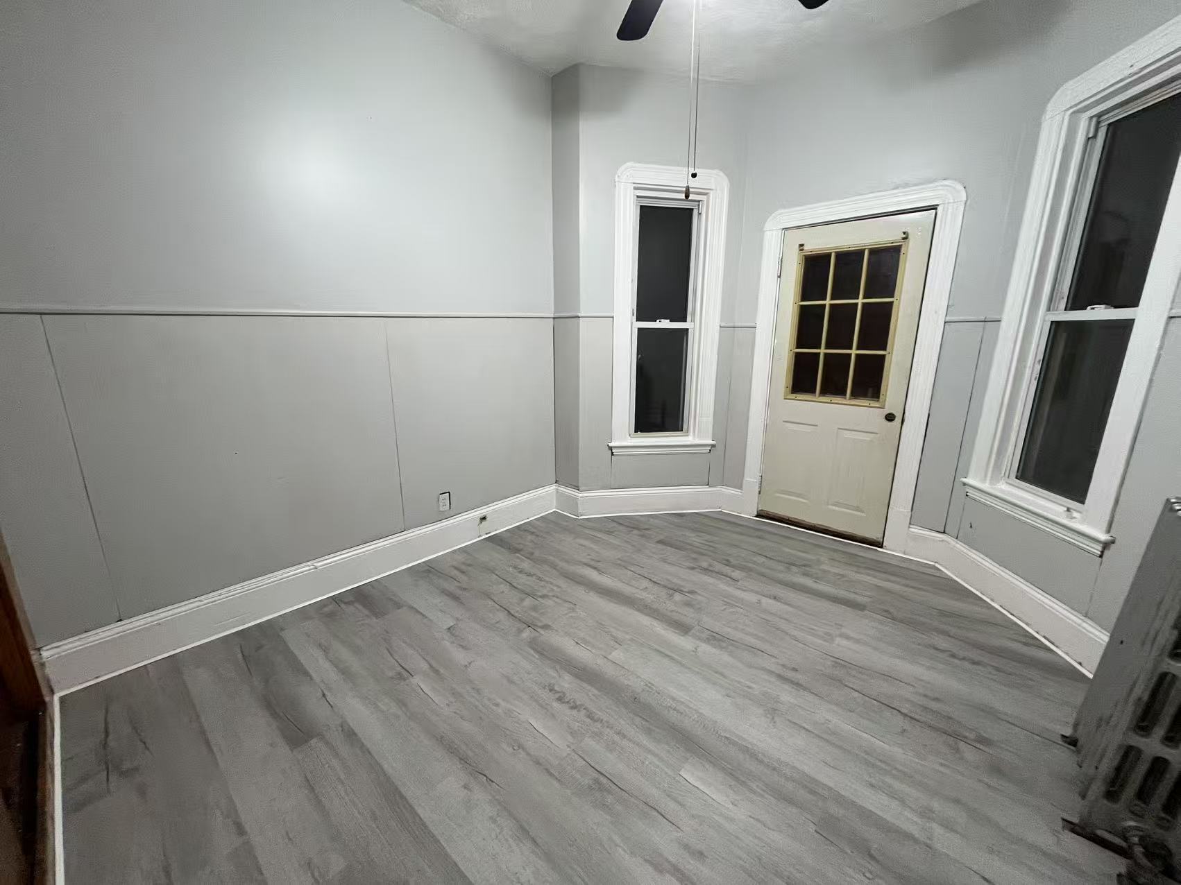 Building Photo - 87 Devon St