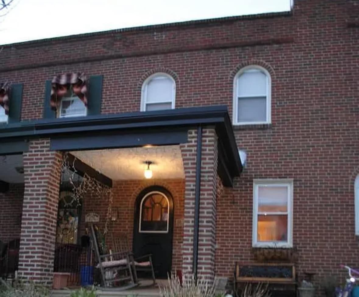 Building Photo - 3345 Tilden St