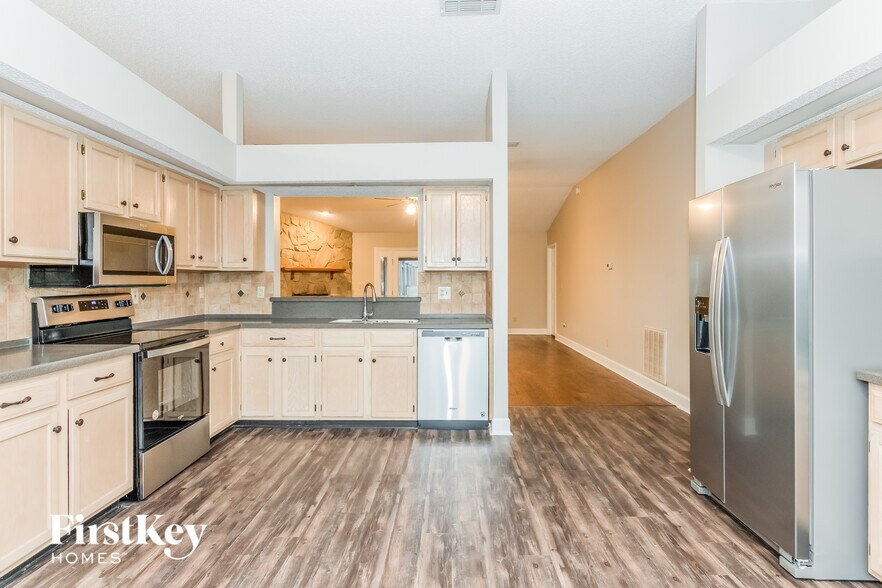 Building Photo - 8557 Granpaw Ct