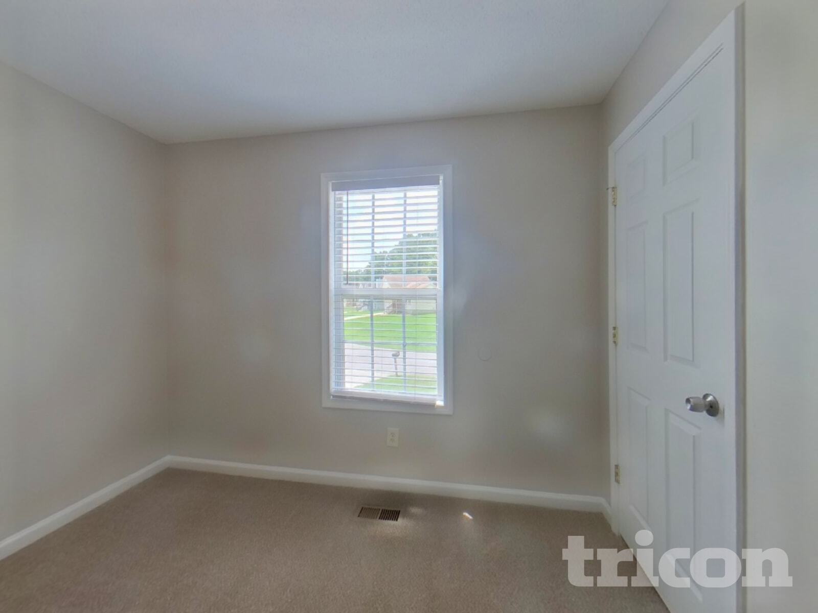 Building Photo - 708 Newport Dr