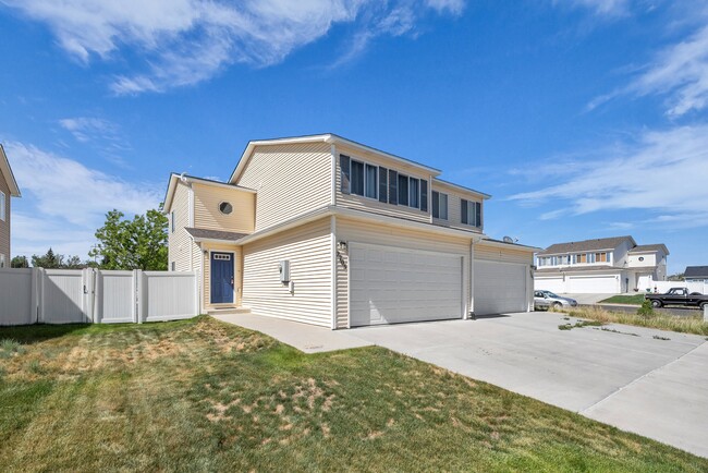 Building Photo - 2705 Cloud Ct