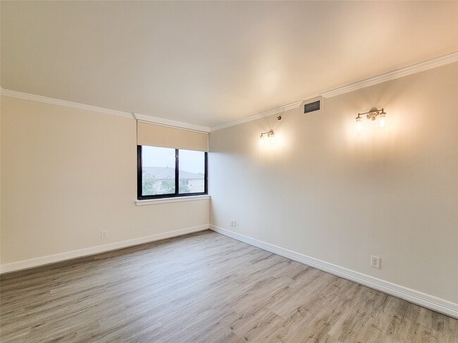 Building Photo - 3525 Sage Rd