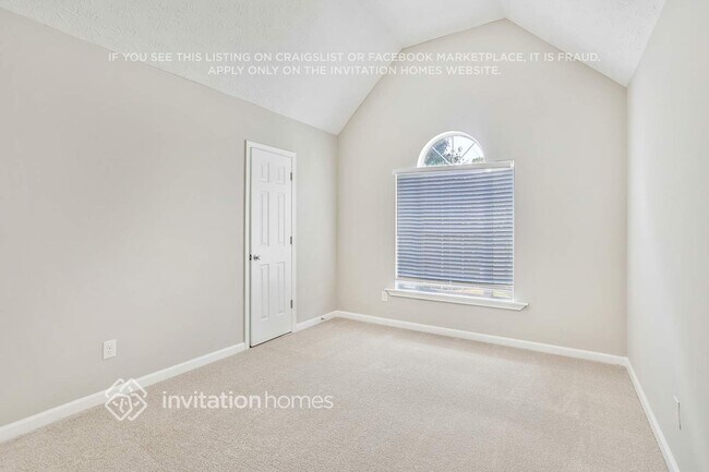 Building Photo - 2095 Pintail Dr