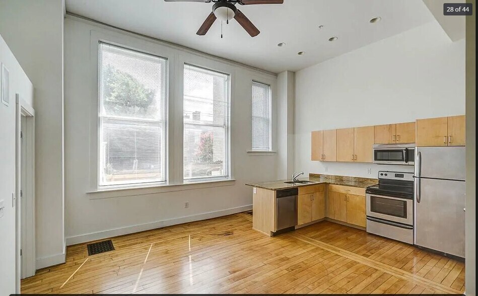 Building Photo - 141 E Wythe St