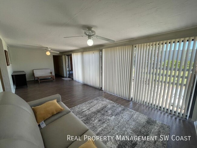 Building Photo - 17430 W Carnegie Cir
