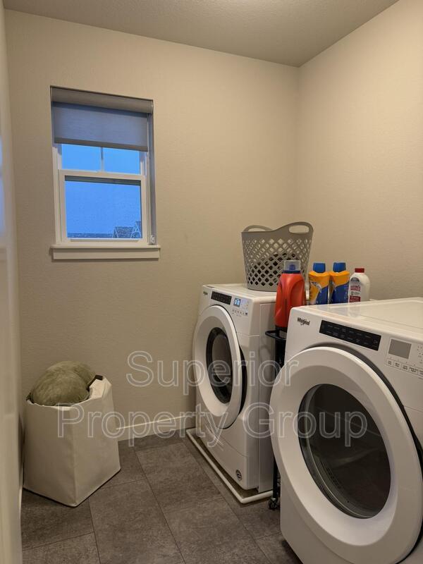 Building Photo - 2865 Endive Dr