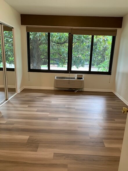 Bedroom - 3601 Wisconsin Ave NW